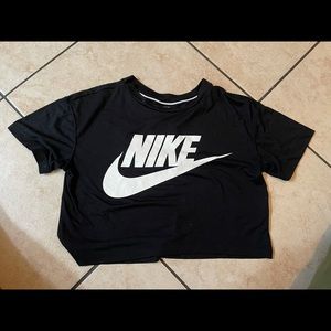 Nike crop